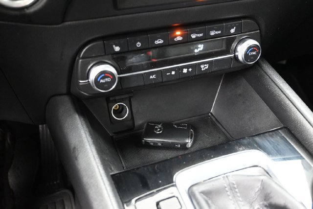 Certified 2024 MAZDA CX-5 AWD 2.5 S w/ Select Package image 19