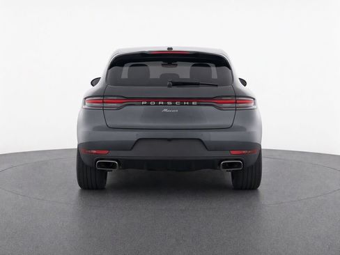 Used 2020 Porsche Macan AWD/4WD image 4