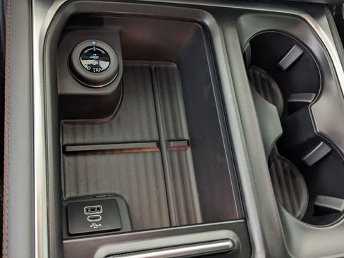 New 2025 Ford Expedition Max Active image 29