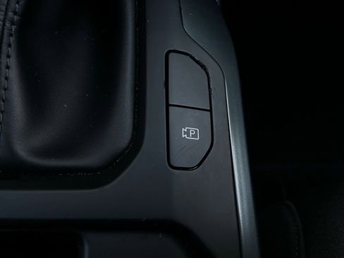 Used 2025 Kia K4 LXS image 24