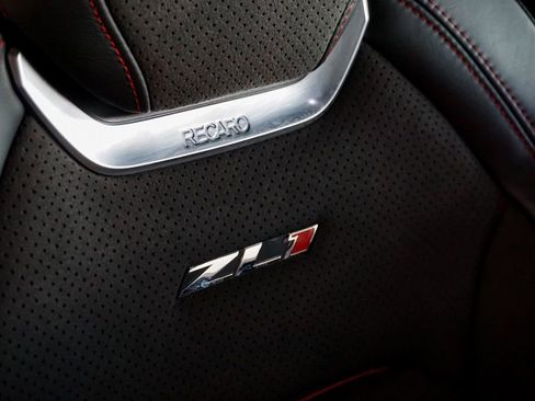 Used 2021 Chevrolet Camaro ZL1 image 56