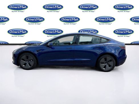 Used 2022 Tesla Model 3 Long Range AWD/4WD image 4