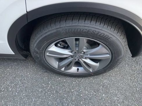 New 2026 Acura MDX SH-AWD image 4