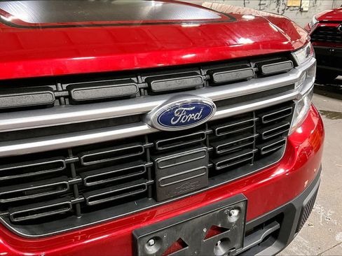 Used 2022 Ford Maverick Lariat w/ Lariat Luxury Package image 29