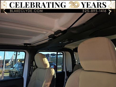 Used 2022 Jeep Gladiator Sport w/ Trailer Tow Package image 22