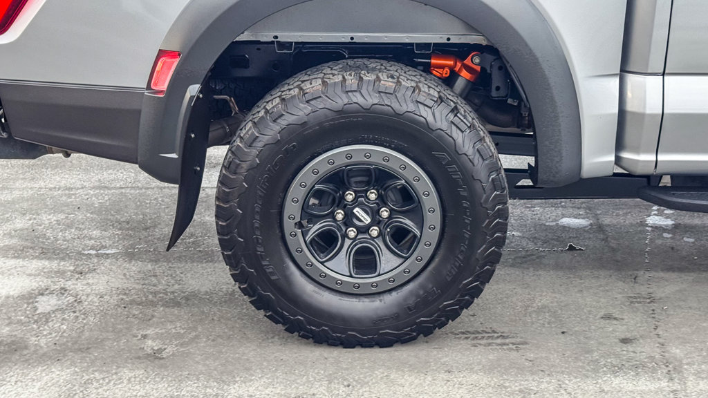 Used 2023 Ford F150 Raptor w/ Raptor Carbon Fiber Package AWD/4WD image 11
