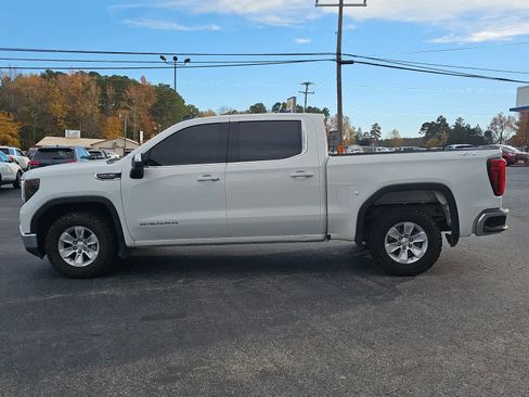 Used 2023 GMC Sierra 1500 SLE image 6