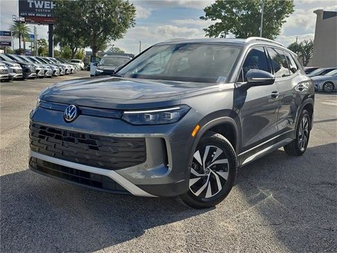 New 2026 Volkswagen Tiguan S image 24