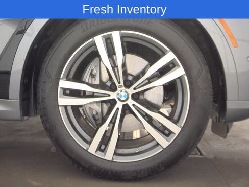 Certified 2026 BMW X7 xDrive40i w/ M Sport Package AWD/4WD image 10