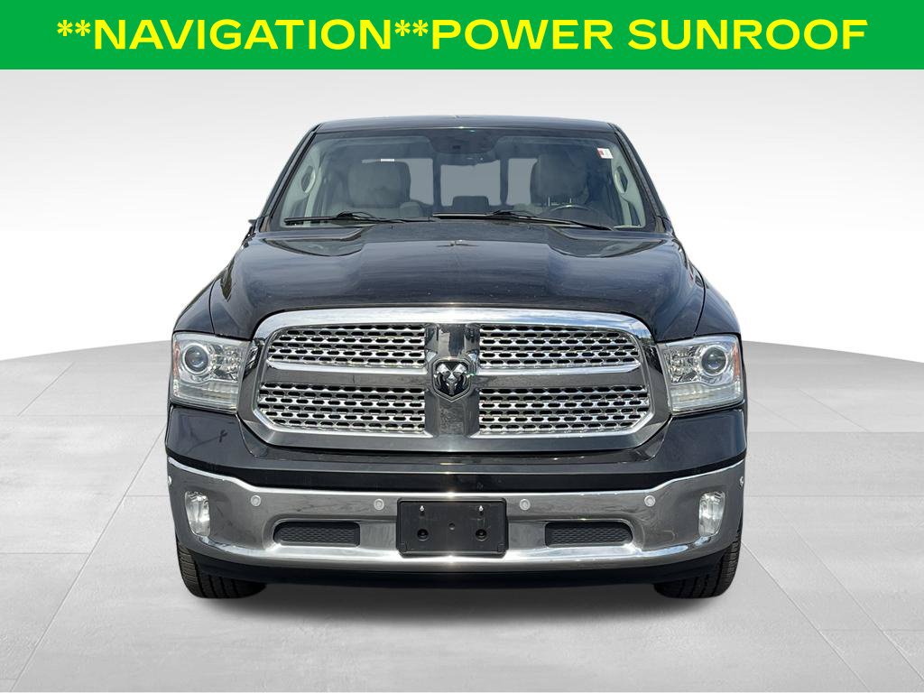 Used 2016 RAM 1500 Laramie w/ Convenience Group AWD/4WD image 3