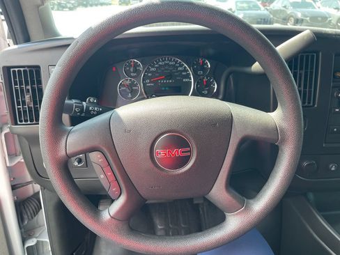 Used 2024 GMC Savana 2500 w/ Driver Convenience Package RWD image 18