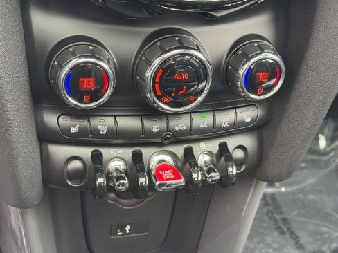 Used 2020 MINI Cooper 2-Door Hardtop image 21