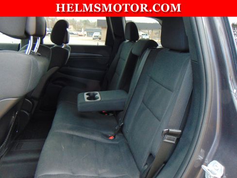 Certified 2017 Jeep Grand Cherokee Laredo w/ Quick Order Package 2BE image 35