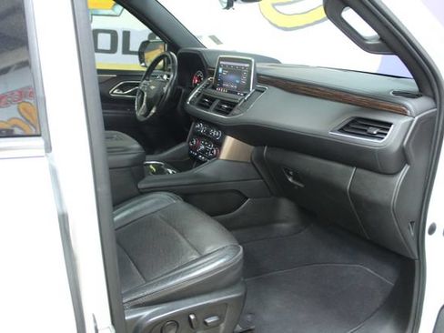 Used 2021 Chevrolet Tahoe High Country AWD/4WD image 10