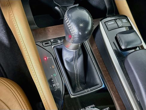 Used 2014 Lexus GS 350 w/ Premium Package RWD image 24