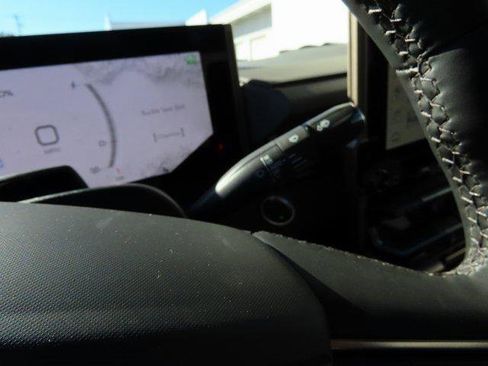 New 2025 GMC Hummer EV 3X w/ Battery Pack, 24 Module Pack image 38