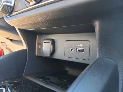 New 2025 Nissan Versa SV w/ Trunk Package image 30