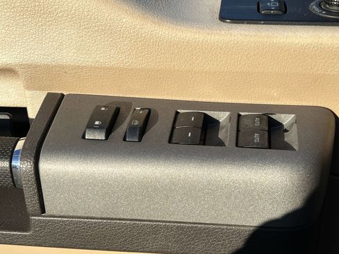 Used 2014 Ford F350 Lariat w/ Lariat Ultimate Package image 13