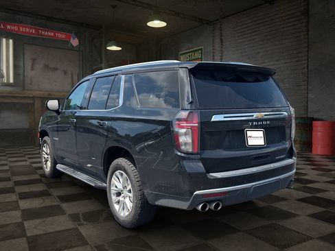 Used 2021 Chevrolet Tahoe Premier w/ Premium Package RWD image 4