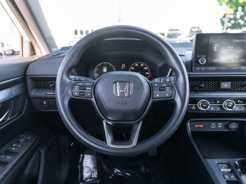 Used 2023 Honda CR-V EX image 20