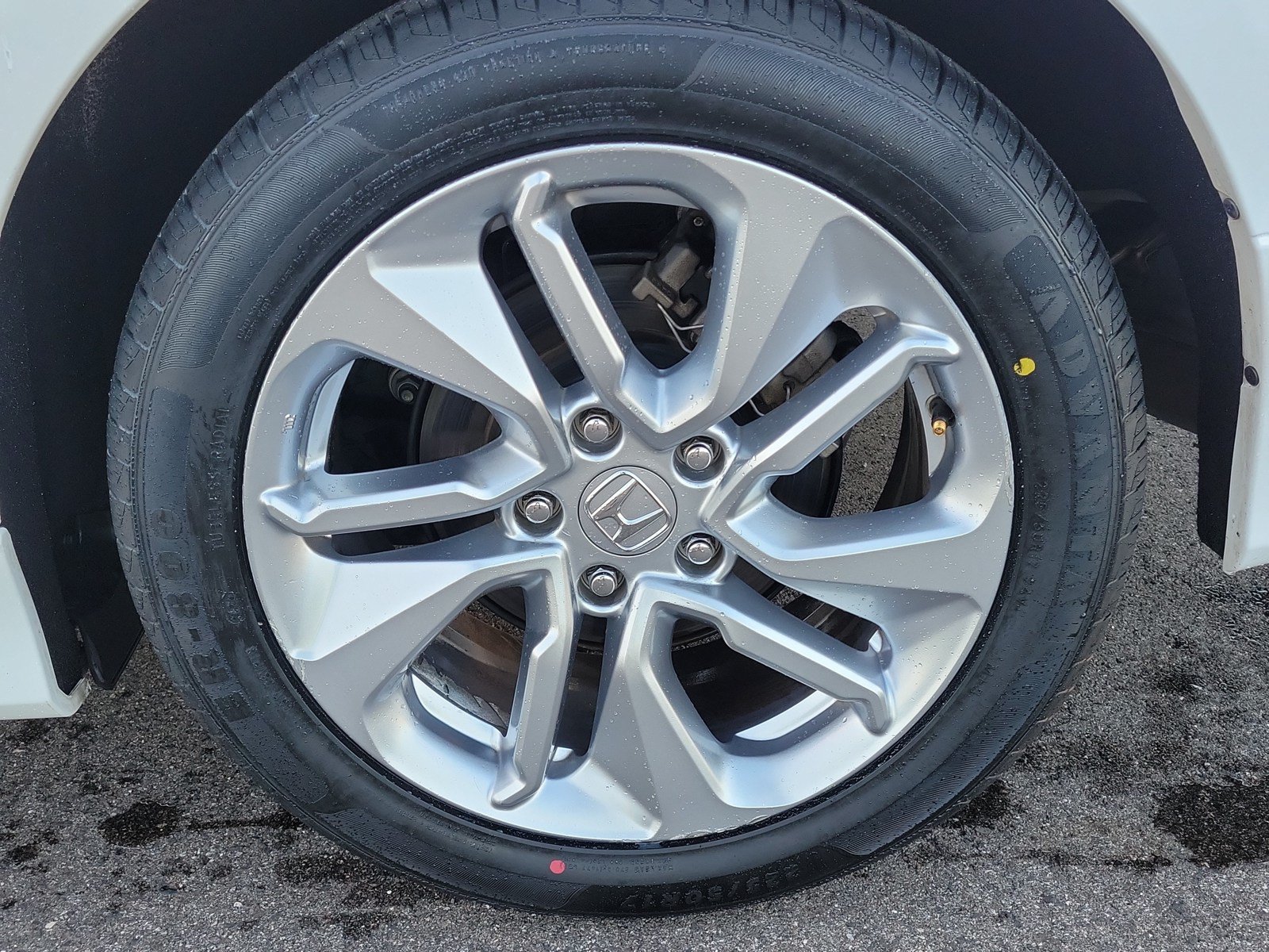 Used 2018 Honda Accord LX image 12