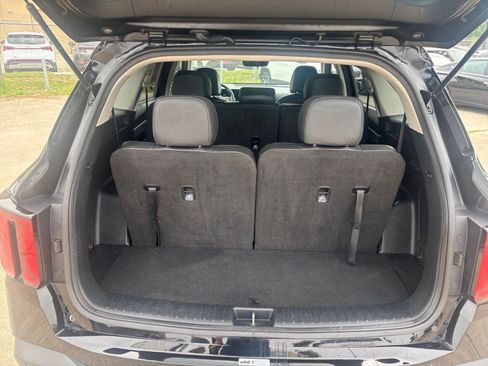 Used 2024 Kia Sorento S FWD image 34