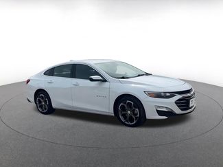 Used 2024 Chevrolet Malibu LT video 2