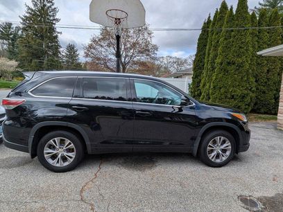 Used 2014 Toyota Highlander XLE