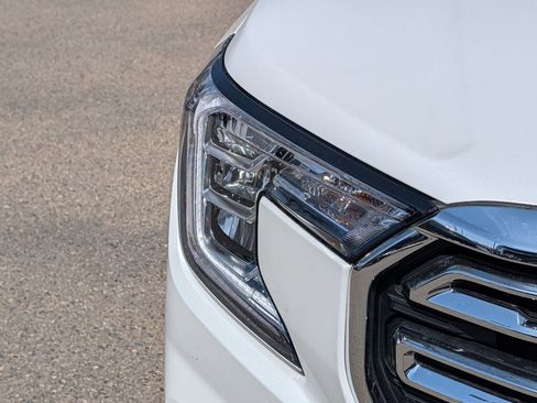 Used 2023 GMC Terrain SLT w/ Tech Package AWD/4WD image 3