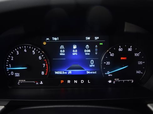 Used 2023 Ford Explorer XLT w/ Equipment Group 202A image 3