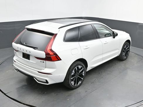 New 2026 Volvo XC60 B5 Plus w/ Protection Package Premier AWD/4WD image 26
