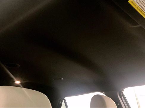 Used 2013 Ford Explorer 4WD w/ Class III Trailer Tow Pkg image 21