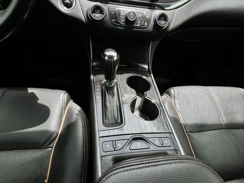 Used 2019 Chevrolet Impala Premier FWD image 20