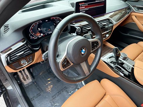 Used 2023 BMW 530i w/ M Sport Package RWD image 26