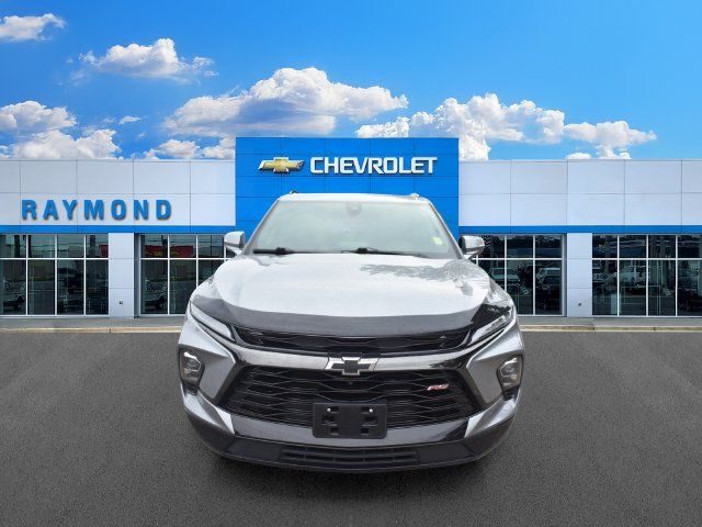 Used 2024 Chevrolet Blazer RS w/ Driver Confidence II Package AWD/4WD image 8