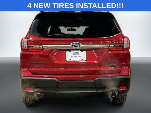 Used 2022 Subaru Ascent Onyx Edition image 4