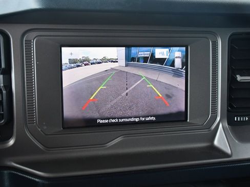 Used 2023 Ford Bronco Outer Banks image 24