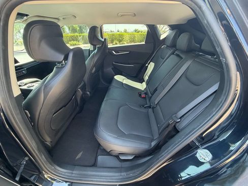 Used 2022 Kia EV6 Wind AWD/4WD image 11
