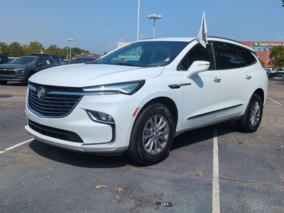 Used 2023 Buick Enclave Essence