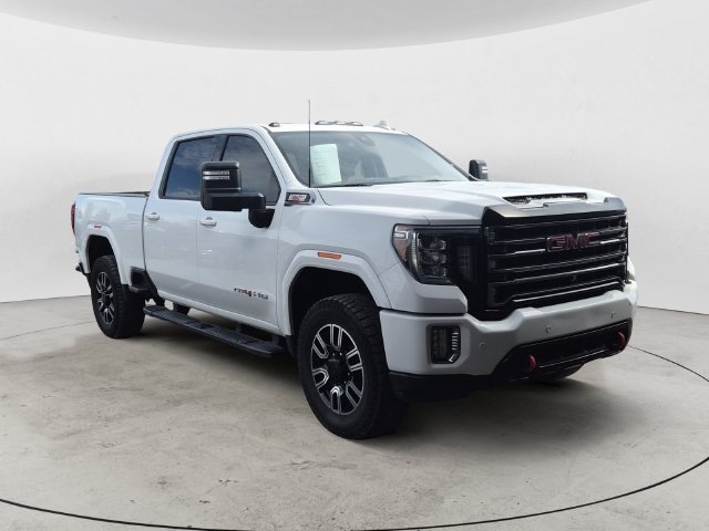 Used 2020 GMC Sierra 2500 AT4 w/ AT4 Premium Package AWD/4WD image 3