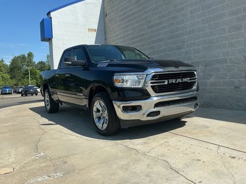 Used 2020 RAM 1500 Big Horn AWD/4WD image 1
