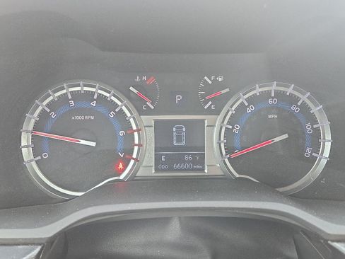 Used 2014 Toyota 4Runner SR5 Premium AWD/4WD image 20