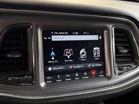 Used 2019 Dodge Challenger SRT Hellcat Redeye image 28