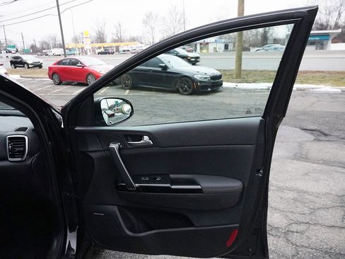 Used 2020 Kia Sportage SX image 29