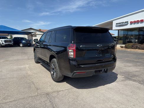 Certified 2021 Chevrolet Suburban Z71 AWD/4WD image 8