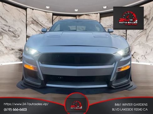 Used 2020 Ford Mustang Premium image 2