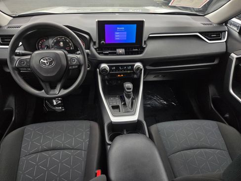 Certified 2025 Toyota RAV4 XLE AWD/4WD image 13