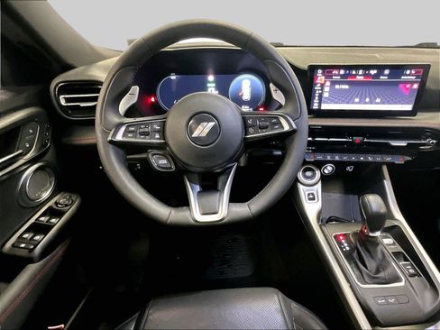 Used 2024 Dodge Hornet R/T Plus w/ R/T Blacktop Package image 5