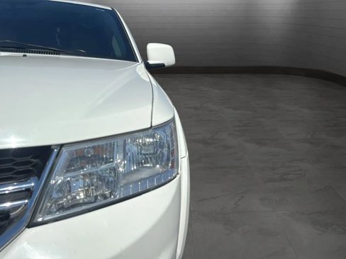 Used 2014 Dodge Journey SXT AWD/4WD image 31