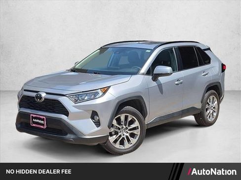 Used 2021 Toyota RAV4 XLE Premium FWD image 1